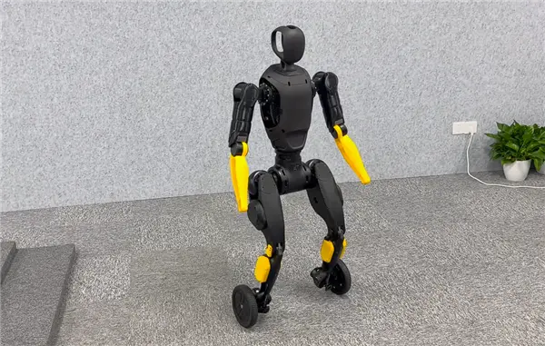 &ldquo;稚晖君&rdquo;出新作灵犀X2-N机器人：双轮秒变双足 咋踹都不倒
