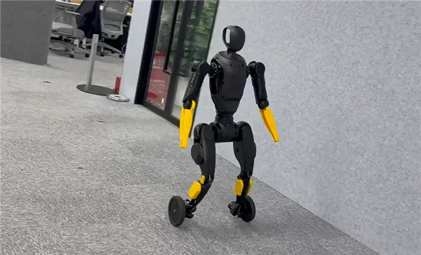&ldquo;稚晖君&rdquo;出新作灵犀X2-N机器人：双轮秒变双足 咋踹都不倒