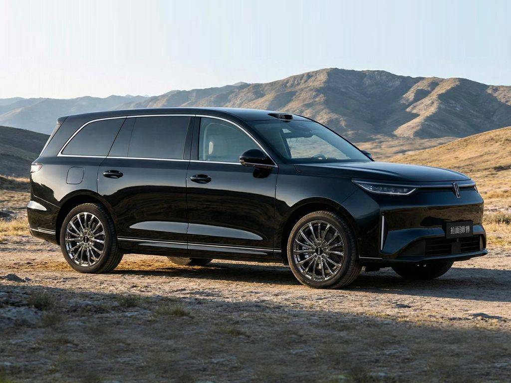 长城魏牌全尺寸SUV来了!命名V9X,归元平台打造,要卖40万起步?