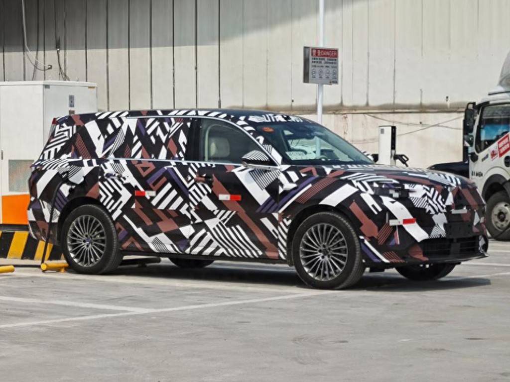 长城魏牌全尺寸SUV来了!命名V9X,归元平台打造,要卖40万起步?