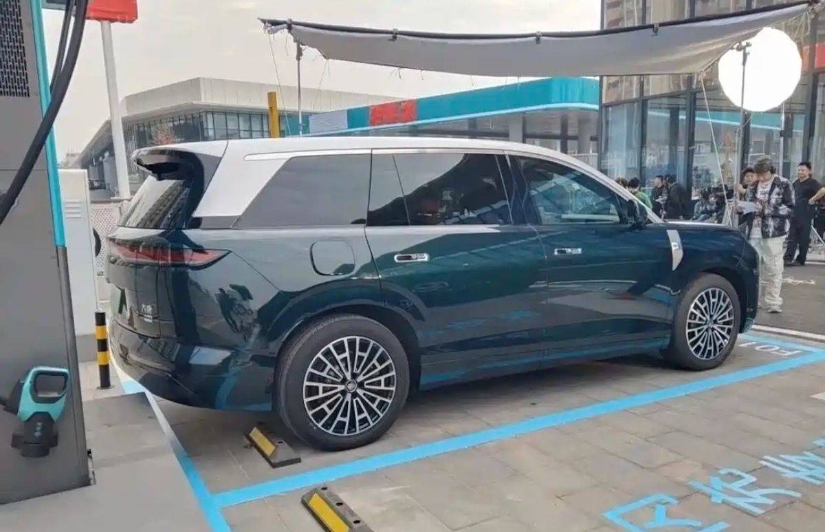 比亚迪大唐无伪谍照!主力售价或超40万,车长超5米,配最新技术